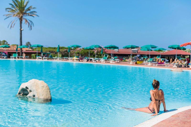 Hotel Valtur Baia Dei Pini Budoni Esterno foto