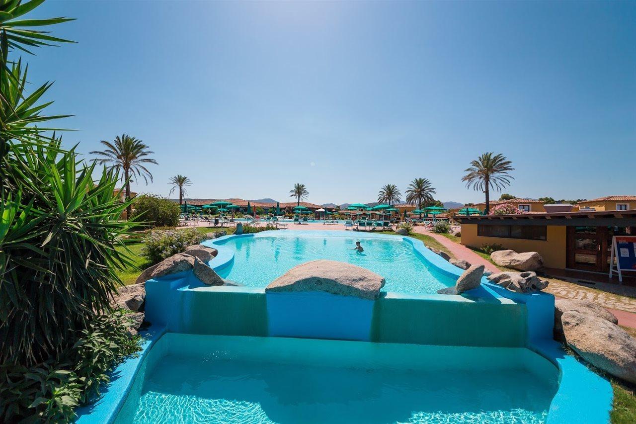Hotel Valtur Baia Dei Pini Budoni Esterno foto